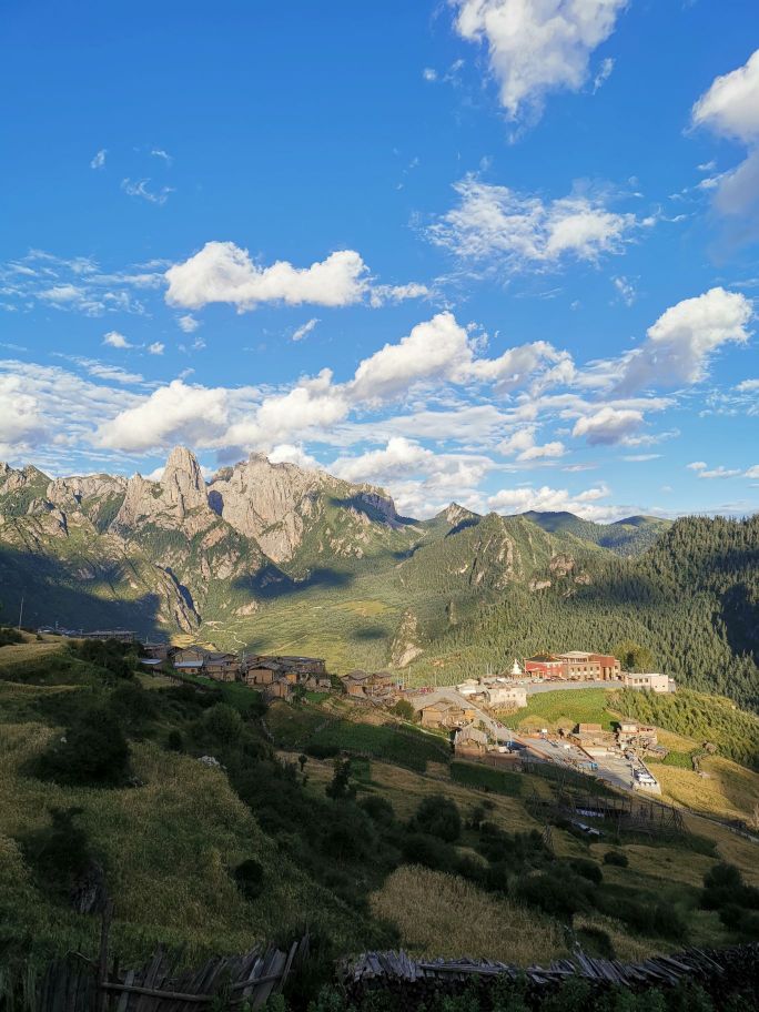 甘肃省甘南藏族自治州迭部县x412(尼扎段)