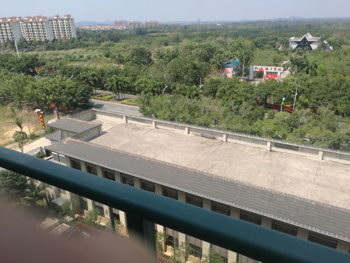 官塘首府停车场-出入口