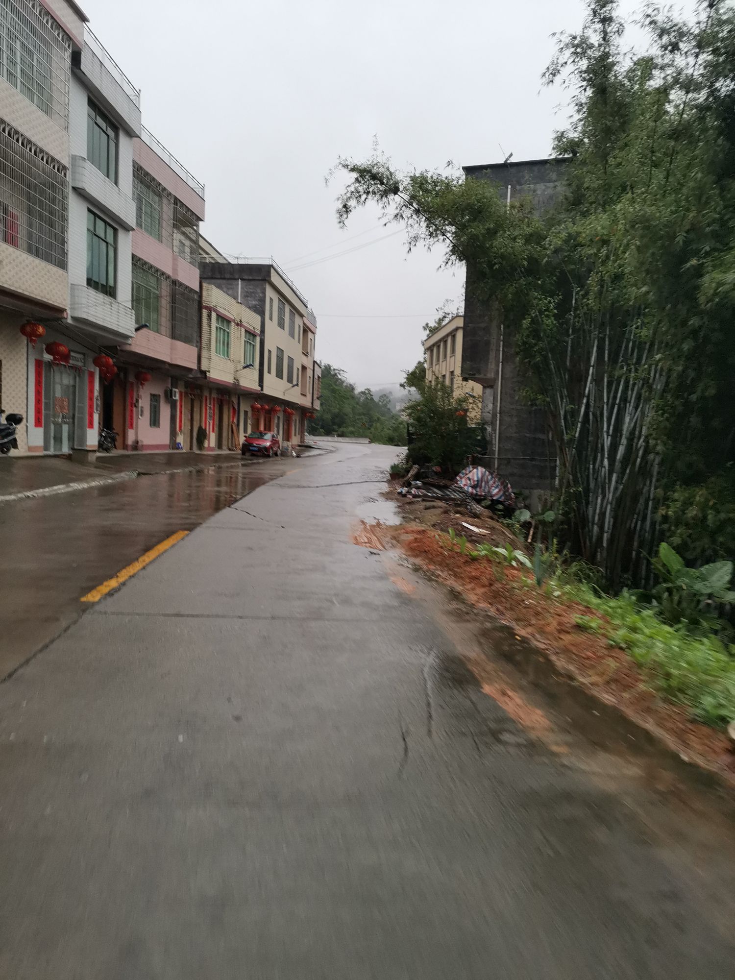 茂名市信宜市