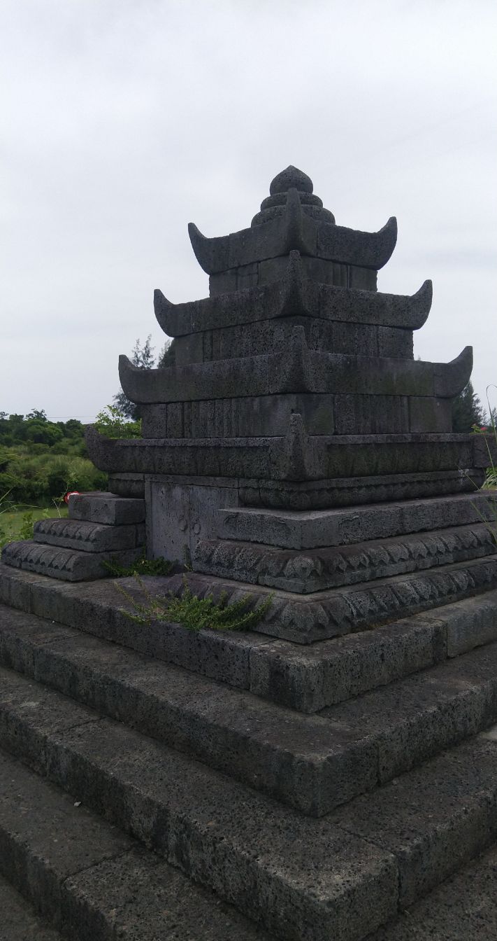 海口市秀英区石山镇北铺村委会海南环线高速儒符村西南部