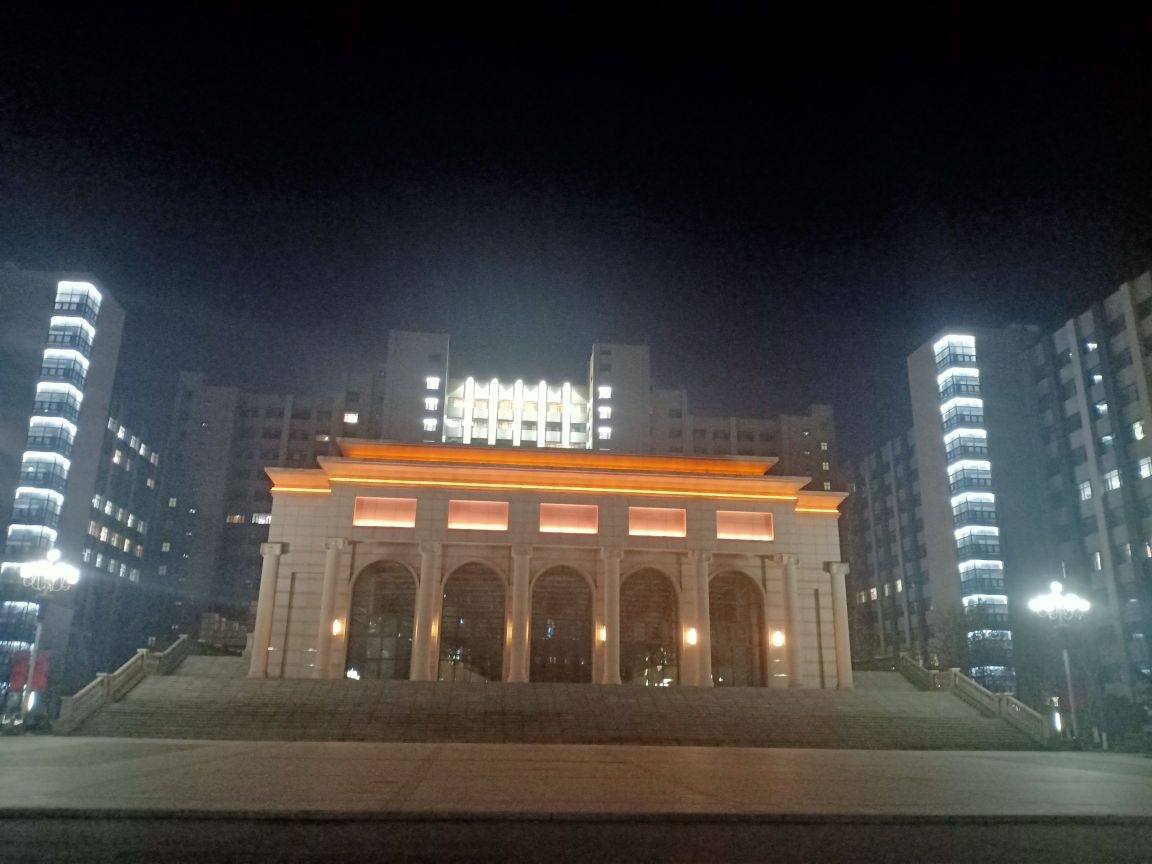 华北电力大学大礼堂