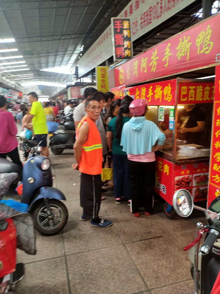 台湾阿芳手撕鸡铁板鸭